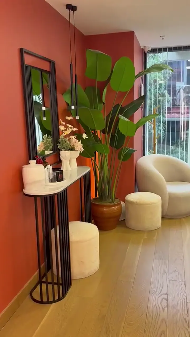 Klinikten bir kesit video kapağı